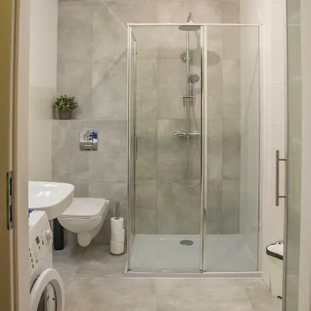 Apartment 22